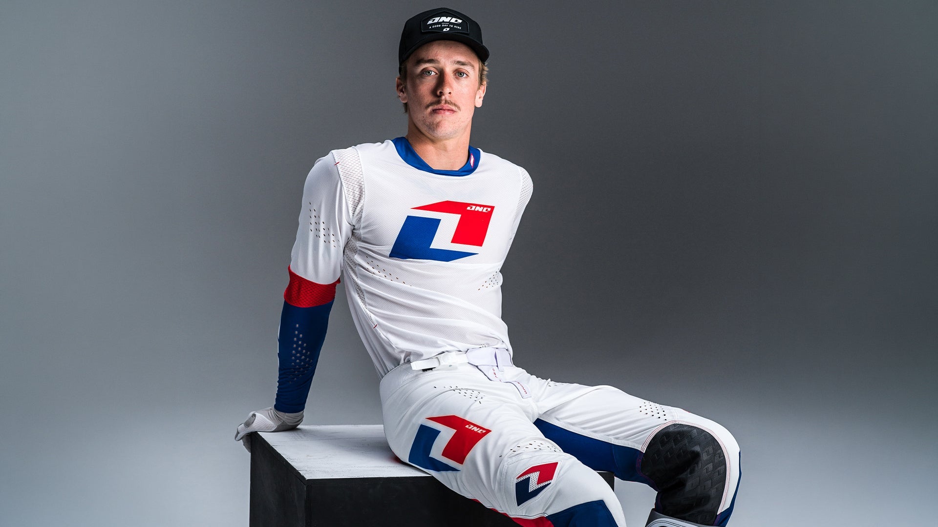 GEAR – ONEIND RIDER SUPPORT