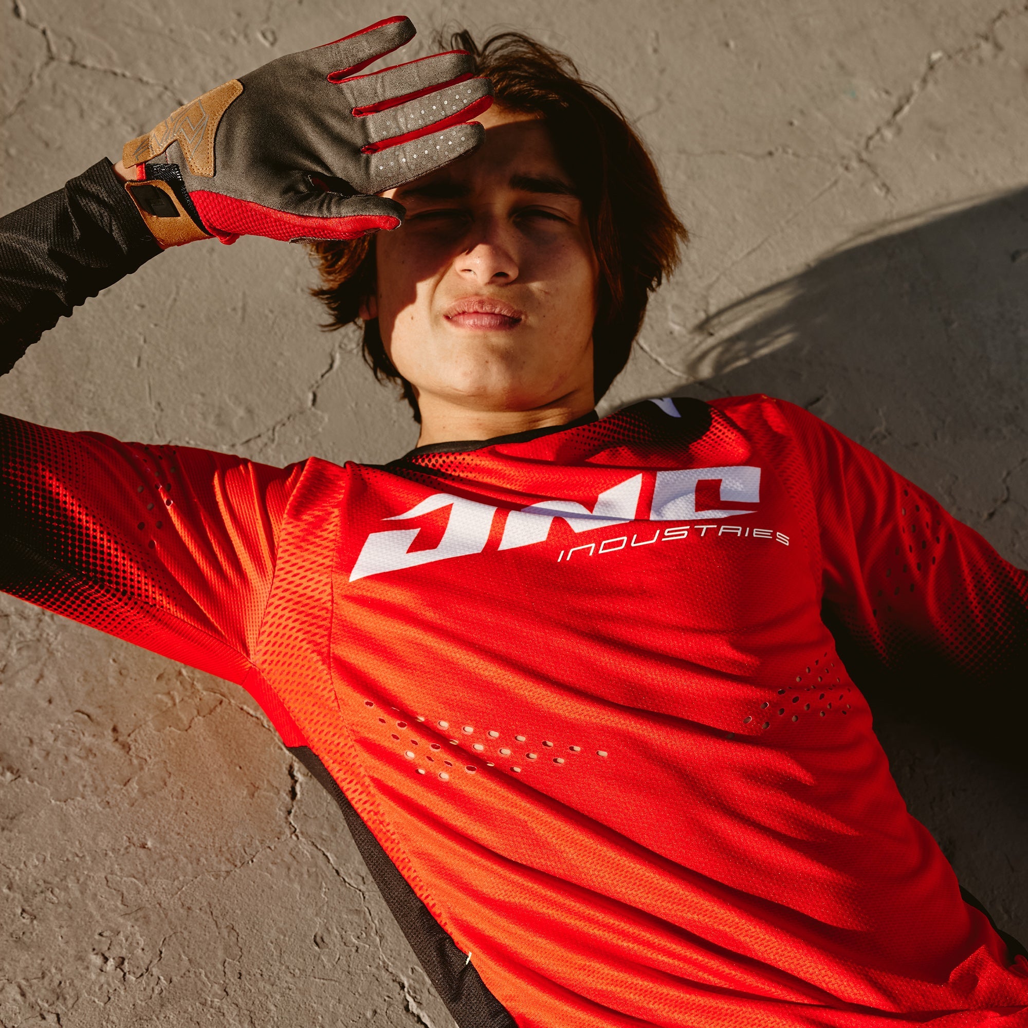 X-197 Jersey - SCORCH RED – ONEIND RIDER SUPPORT X-197 Jersey - SCORCH RED – ONEIND RIDER SUPPORT