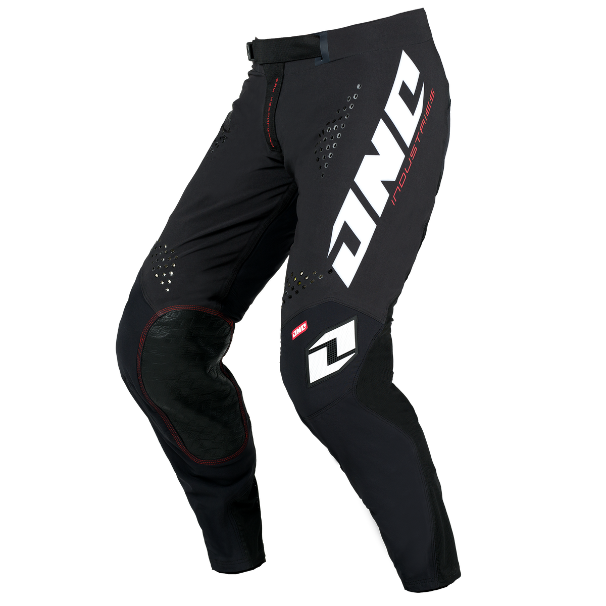 ONE_IND_24_1_UNOBLACK_PANT_FRO