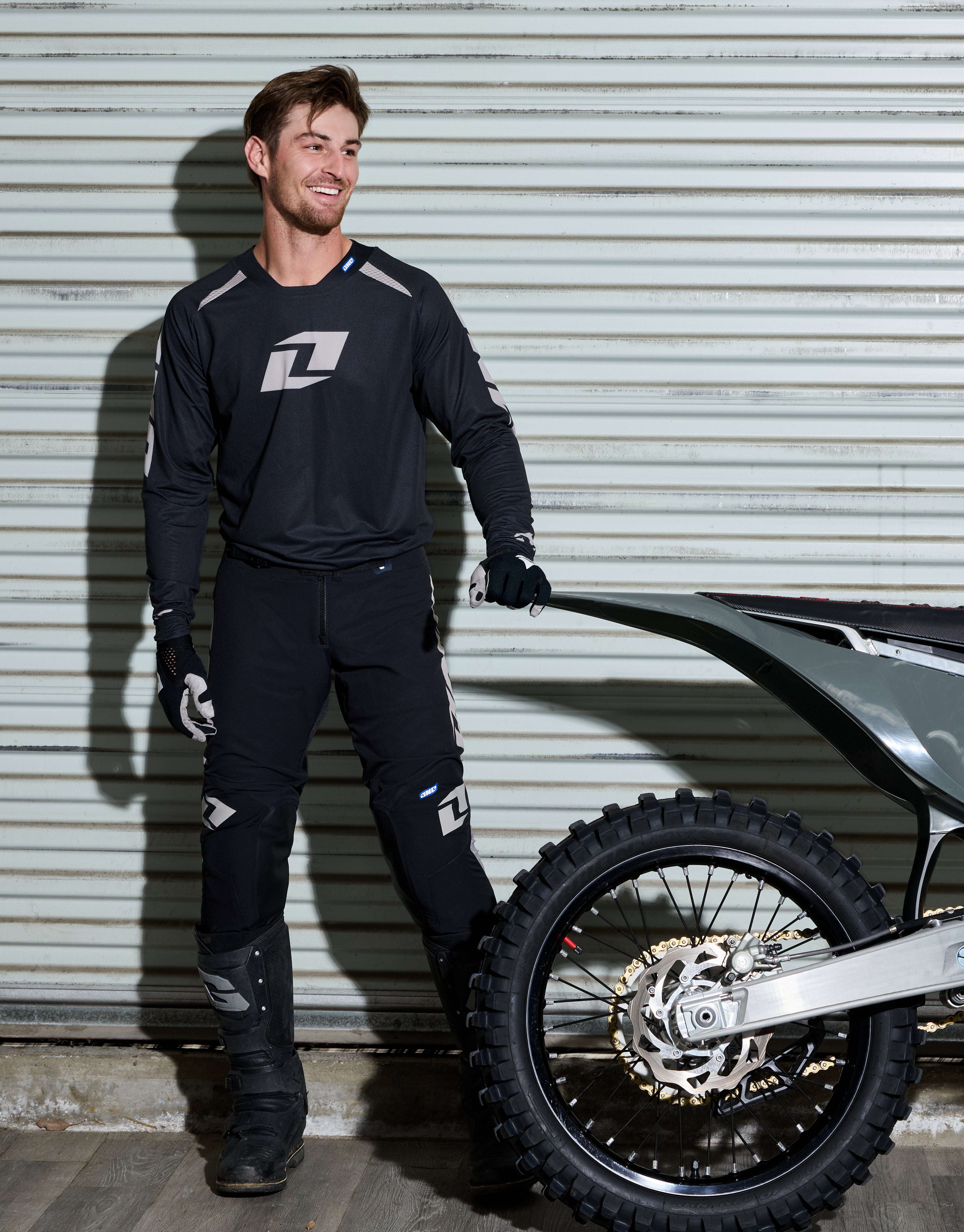 X-297 Jersey - BLACK SMOKE – ONEIND RIDER SUPPORT