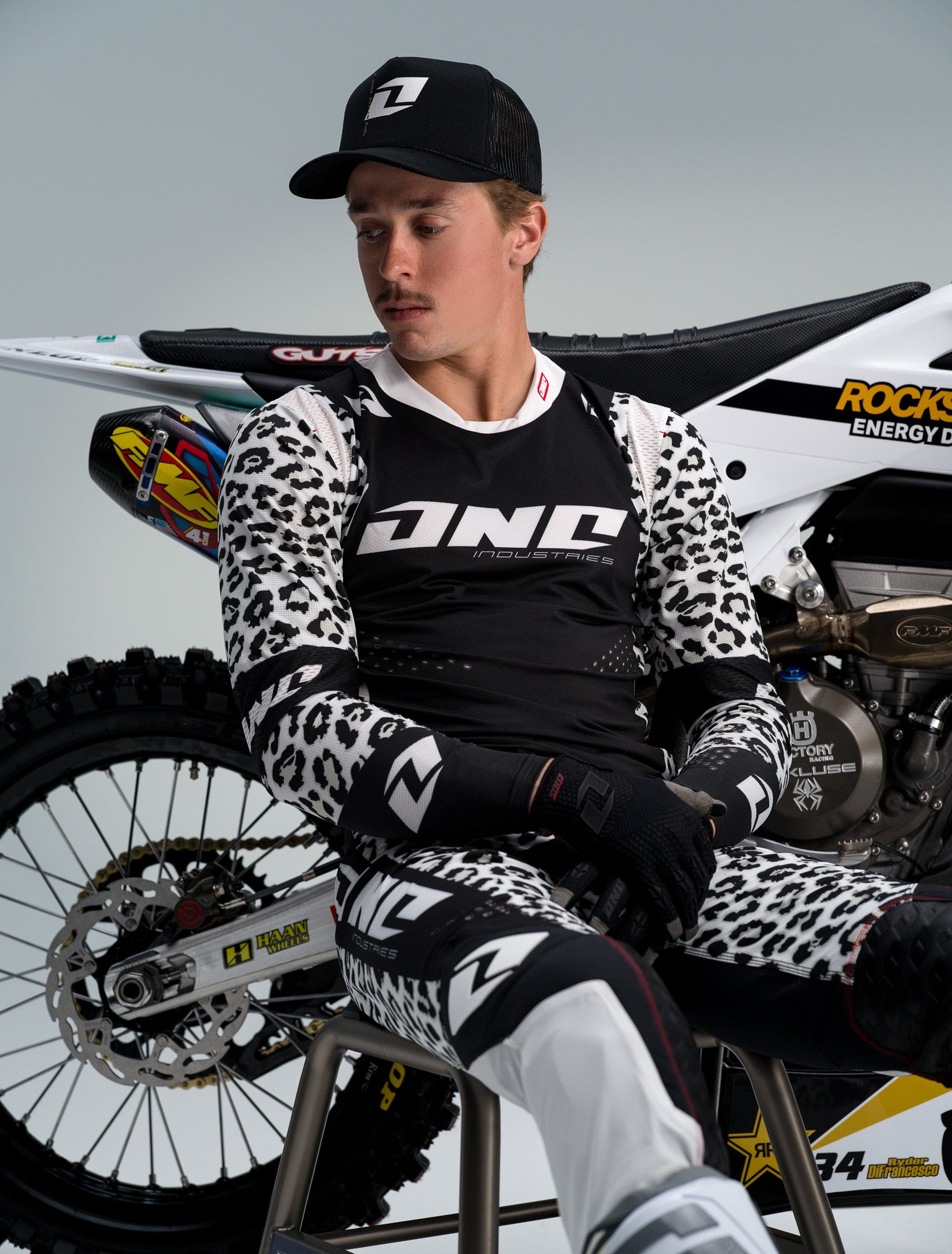 X-197 Jersey - LEOPARD – ONEIND RIDER SUPPORT