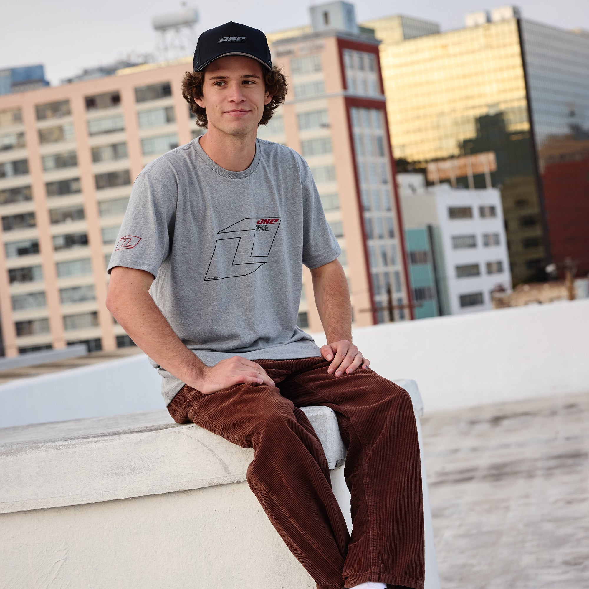 Vector Tee - Dark Heather